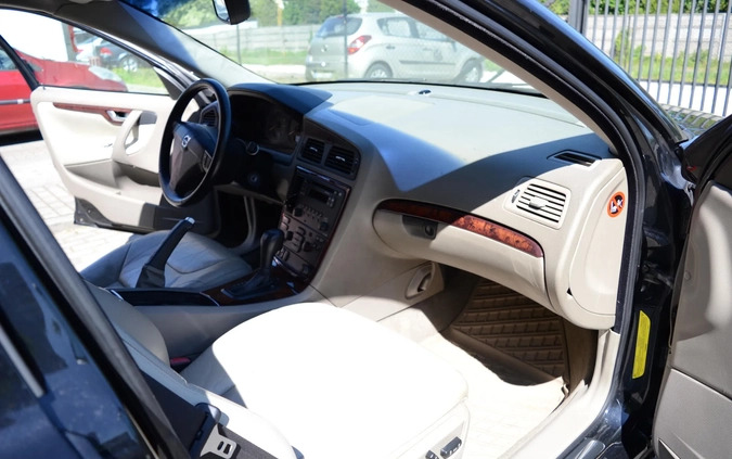Volvo S60 cena 21000 przebieg: 188000, rok produkcji 2007 z Warszawa małe 191